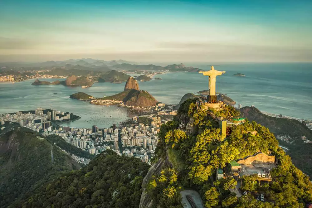 Cristo Redentor durante o city tour Um Dia no Rio