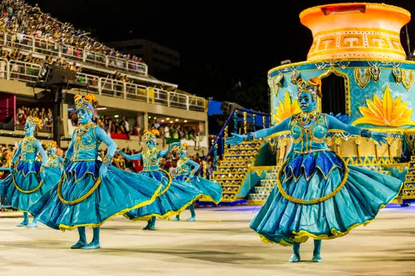 Carnaval do Rio 2027 luxury experience
