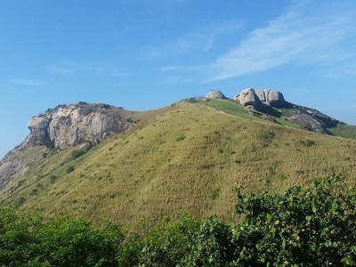 Pedra do Telégrafo hiking trail in Barra de Guaratiba, Rio de Janeiro